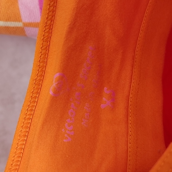 ๐งก๐ฉท VICTORIA'S SECRET Flannel Pink/Orange ARGYLE Pajama Set ๐ฉท๐งก - Picture 9 of 13